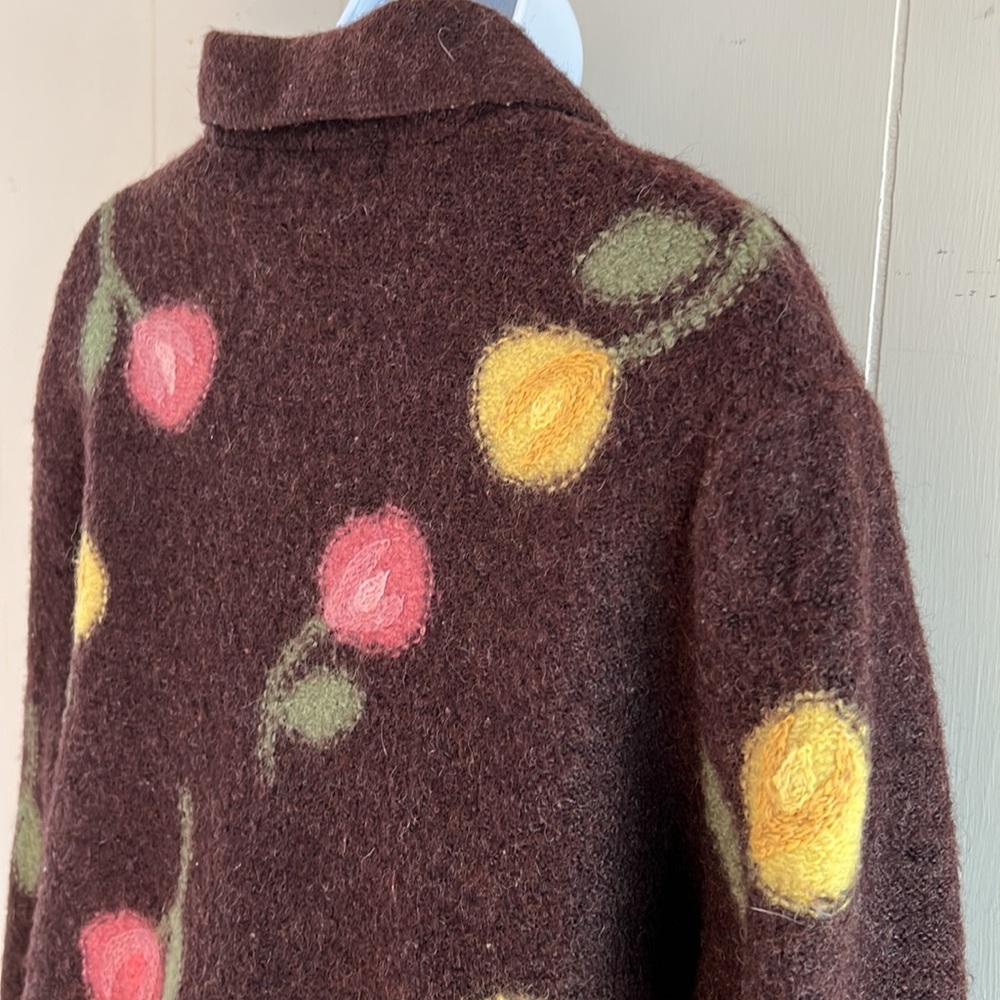 Caroll Reed Sweater - Picture 7 of 8